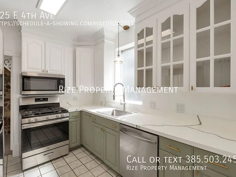 825 E 4th Ave — Photo 1