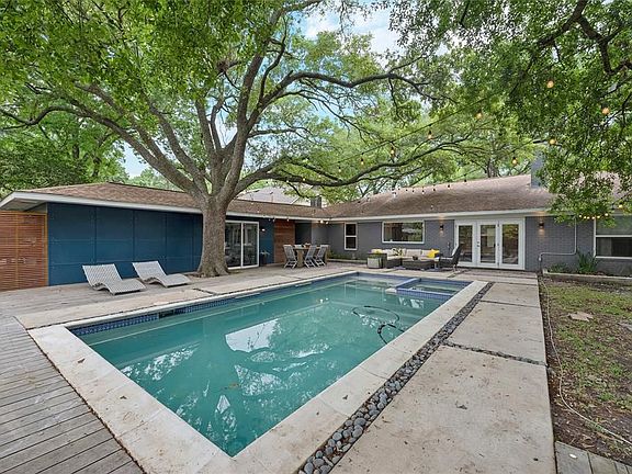 2nd image of 4415 Lymbar Dr