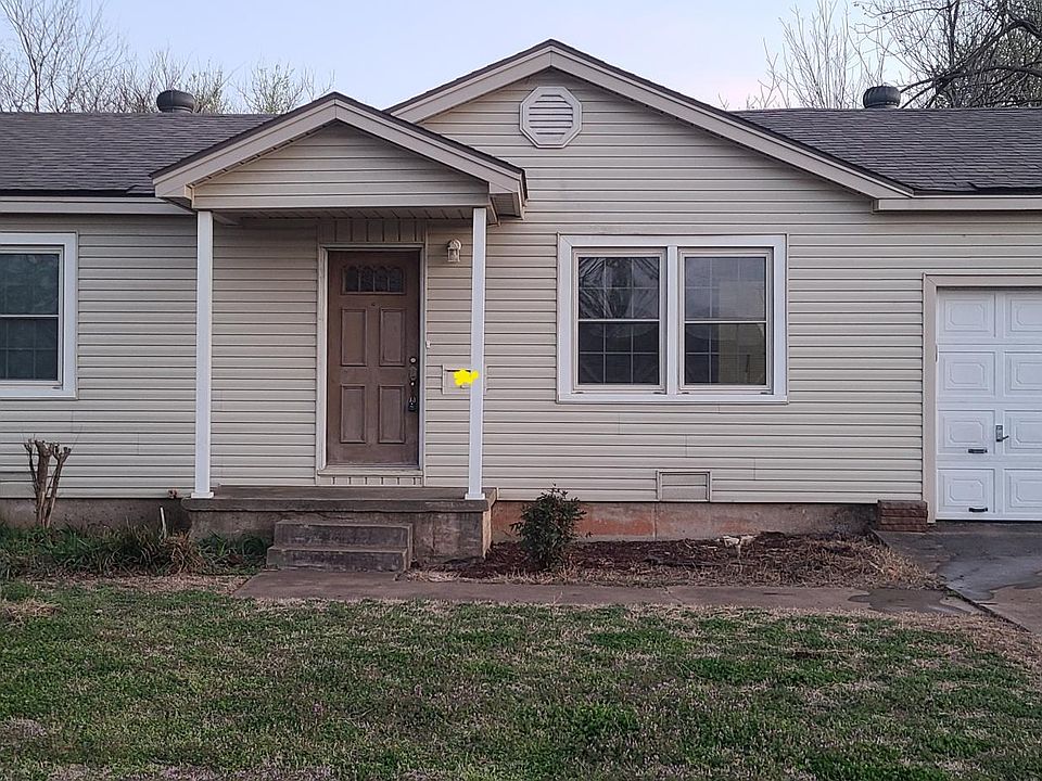 1st image of 4116 SE 41st St