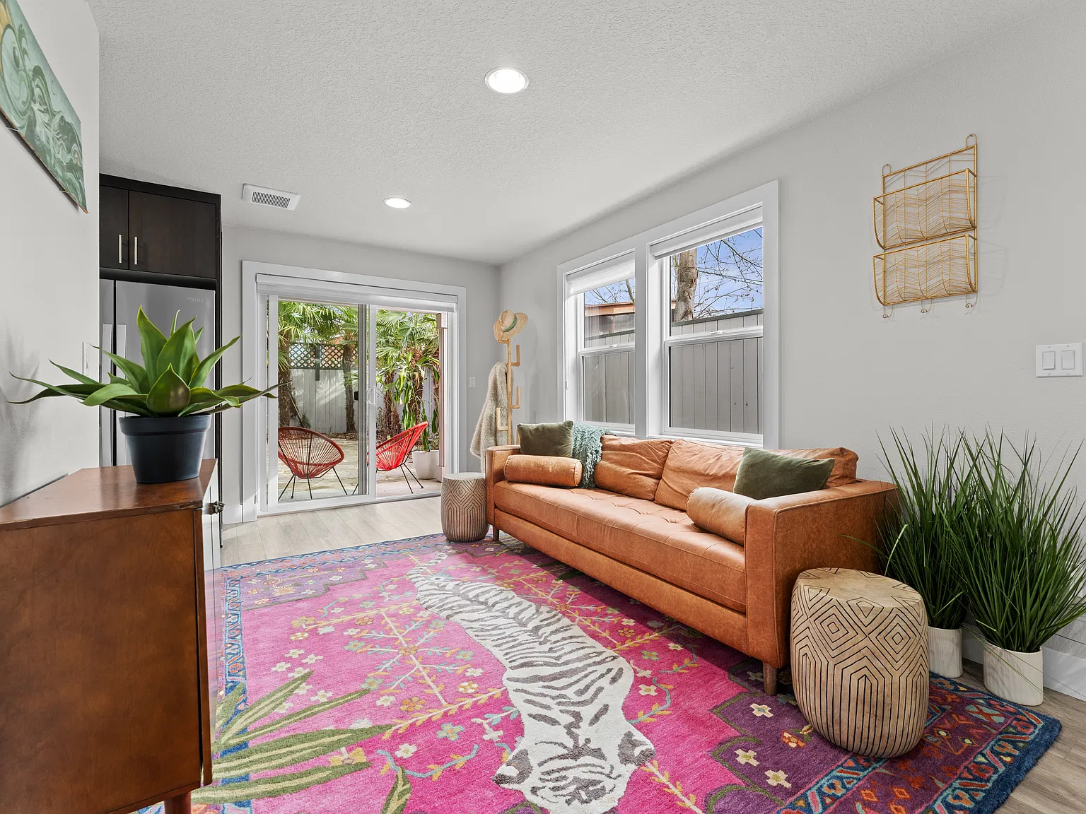 1 bed, 600 sqft, $1,700 — Photo 2