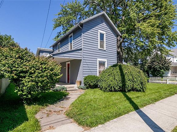 4th image of 12 N Church St