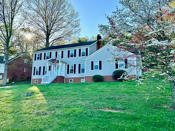 2nd image of 103 Rebel Dr