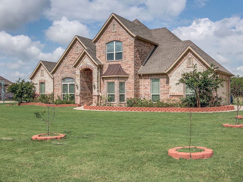 1st image of 2045 Hodges Lake Dr