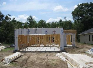 208 Bottle Brush Ln, Carencro, LA 70520