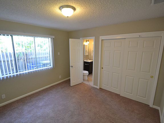 5th image of 2299 Kenworthy Way