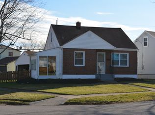 31 Seton Rd, Cheektowaga, NY 14225
