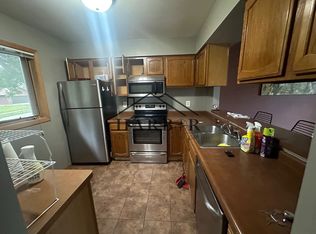 4 Elton Ridge Ct NW, Rochester, MN 55901