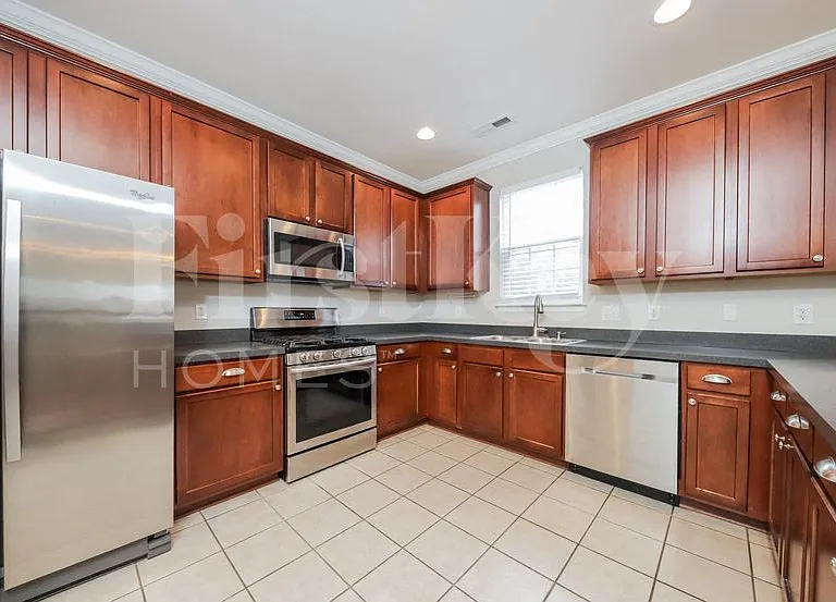 4183 Shadetree Dr — Photo 5