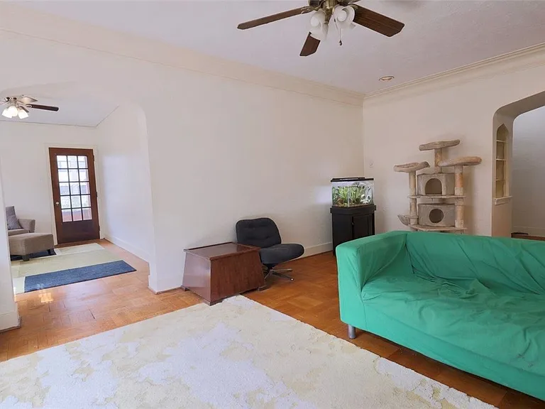 50 Academy Ave #D1 — Photo 7