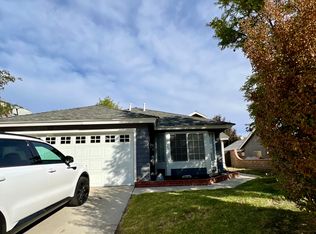 28517 Victoria Rd, Castaic, CA 91384