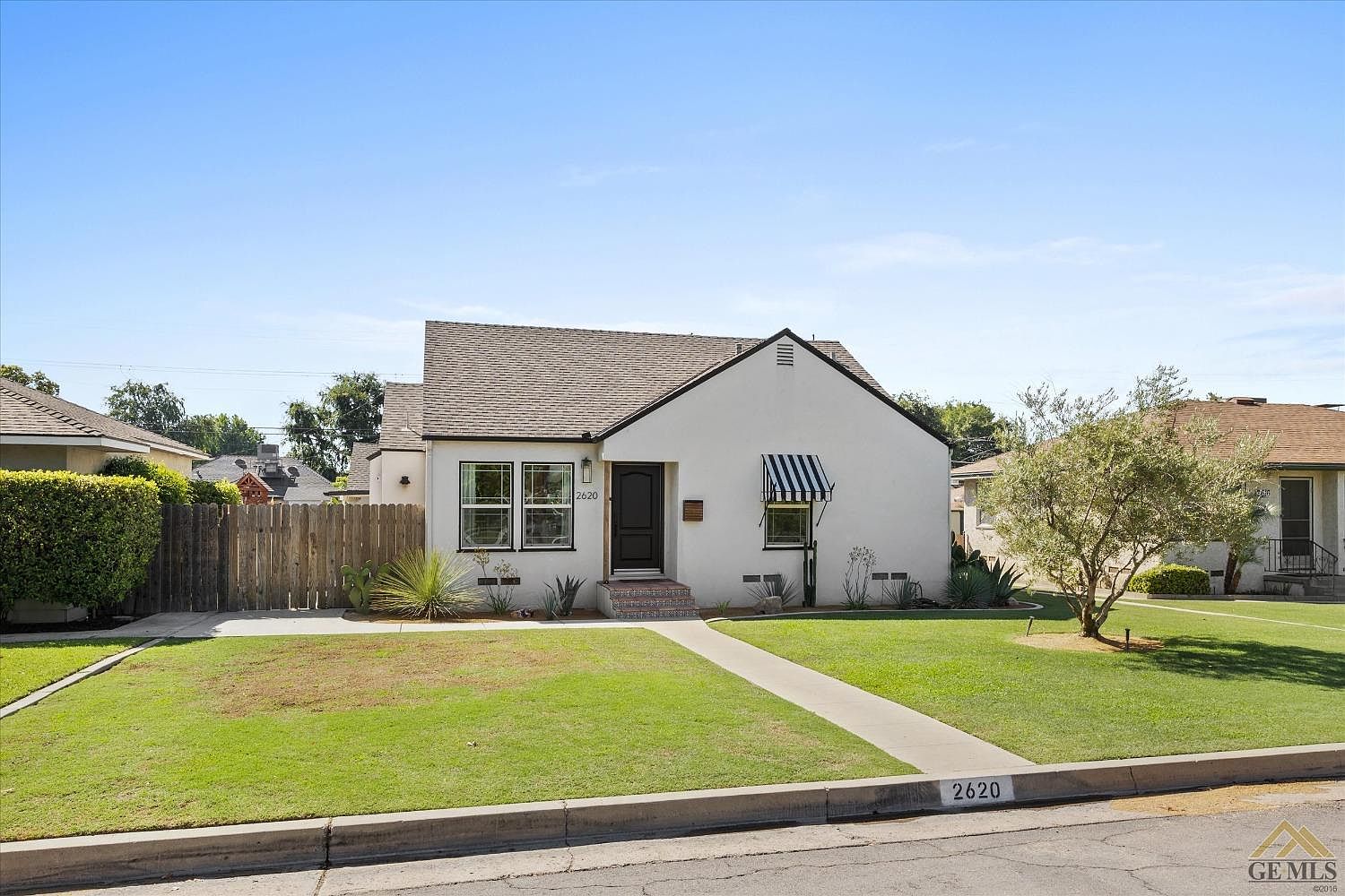 2620 Spruce St, Bakersfield, CA 93301 Zillow