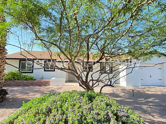 3rd image of 8359 E Cypress St