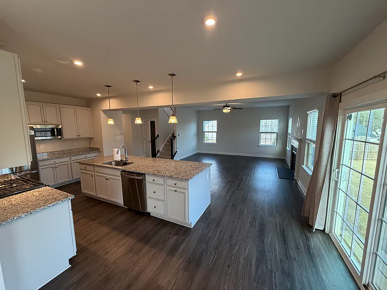 3601 Trillium Dr — Photo 28