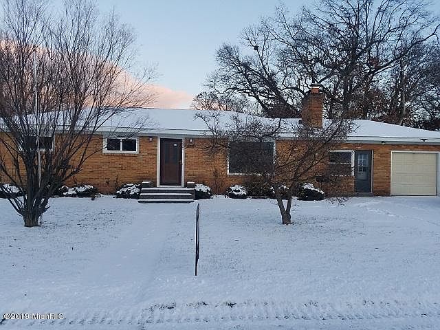 1st image of 3226 Badger Ave SW