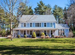 25 Parkers Grove Ln, Duxbury, MA 02332