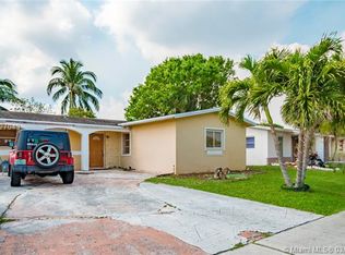 6290 Kimberly Blvd, North Lauderdale, FL 33068