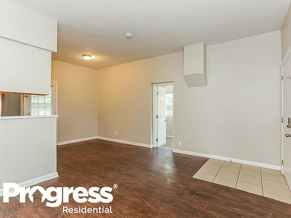 3rd image of 5945 110th St