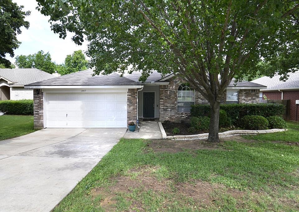 1st image of 3917 Kirby Dr