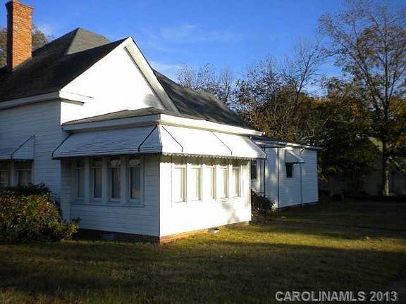 2nd image of 302 W McGregor St