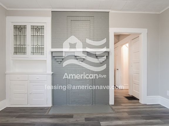 1575167_004_wm_-_living_room_13322750.jpg