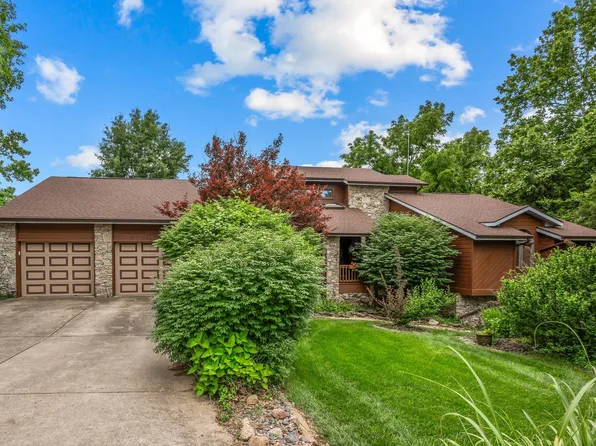 2554 W Grayrock Street, Springfield, MO 65810