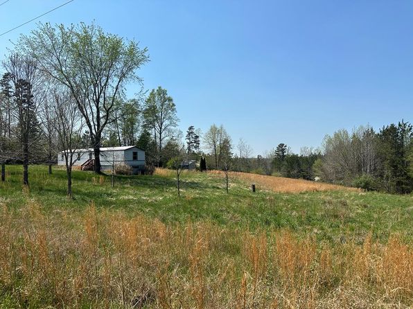 262 Willow Bottom Rd, Keysville, VA 23947
