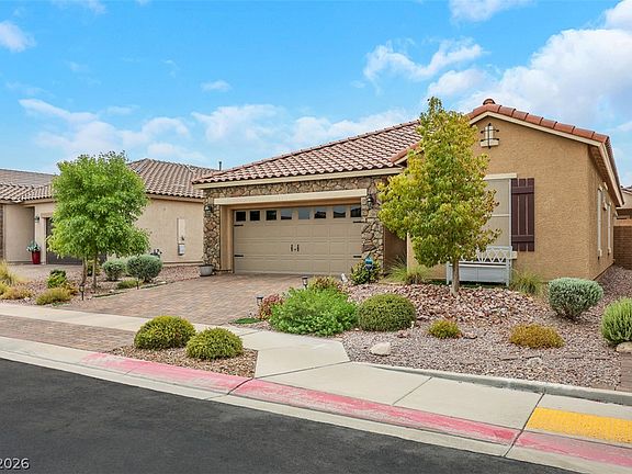 3rd image of 71 Summer Rhapsody Ave