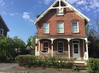 29 Center St, Beacon, NY 12508