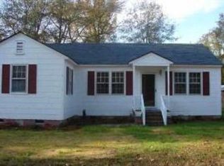 607 E Moore St, Olanta, SC 29114