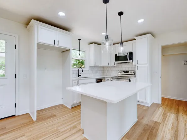 3962 Lawing Dr, Nashville, TN 37207