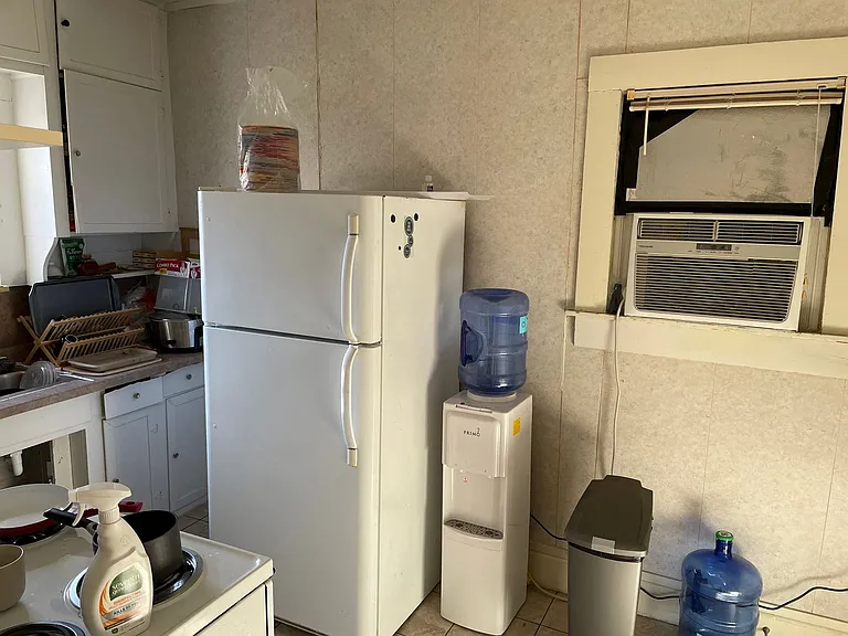 304 N Haswell Dr #A — Photo 7