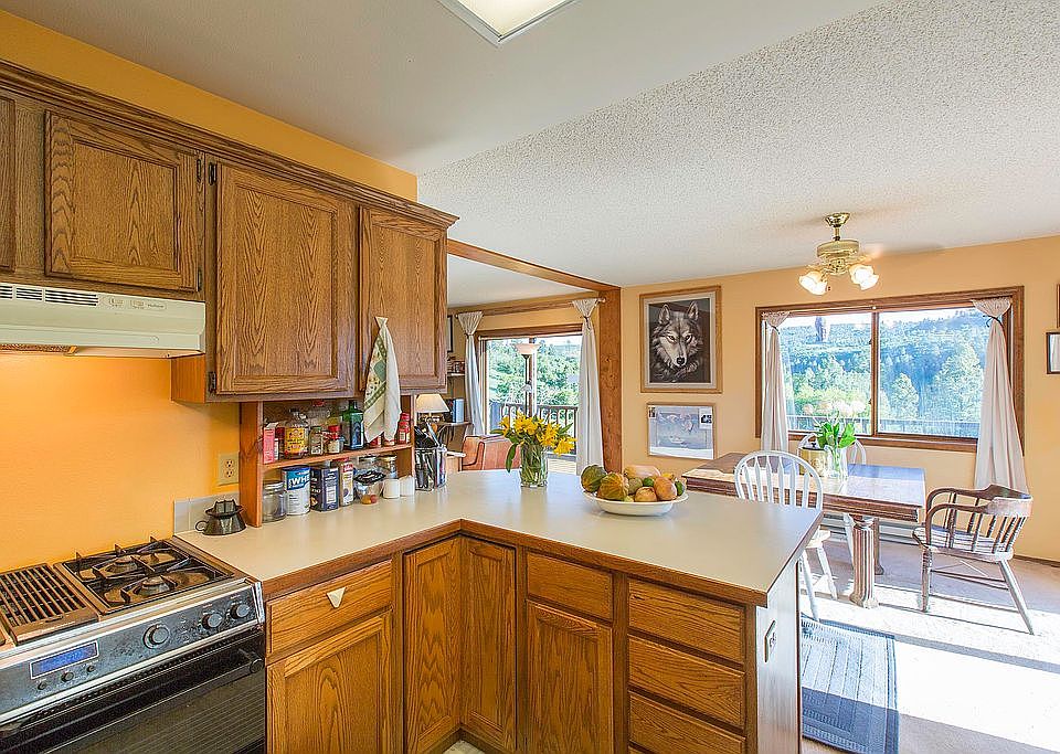 1st image of 2339 Green Meadows Ln