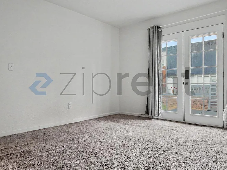 203 Lualan Ln #L-D — Photo 24