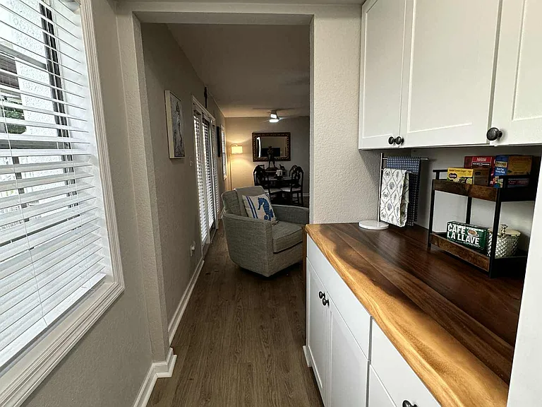 239 Seahorse Dr SE — Photo 14