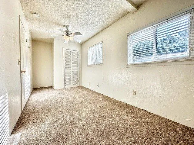 1501 W 3rd St #4 — Photo 11