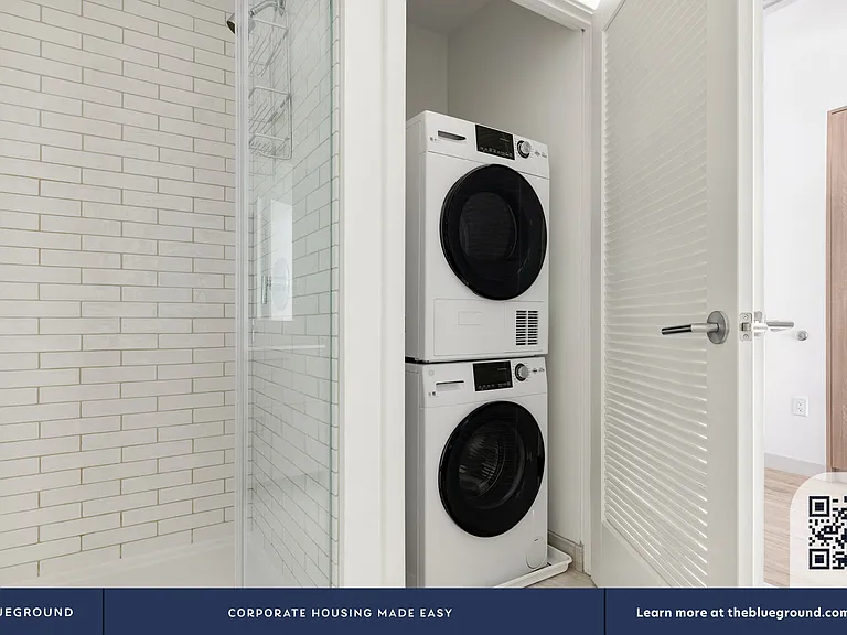 Washer/Dryer in Apartment