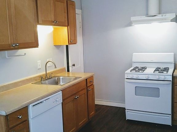 4th image of 5207 Sutherland Ave APT 2E