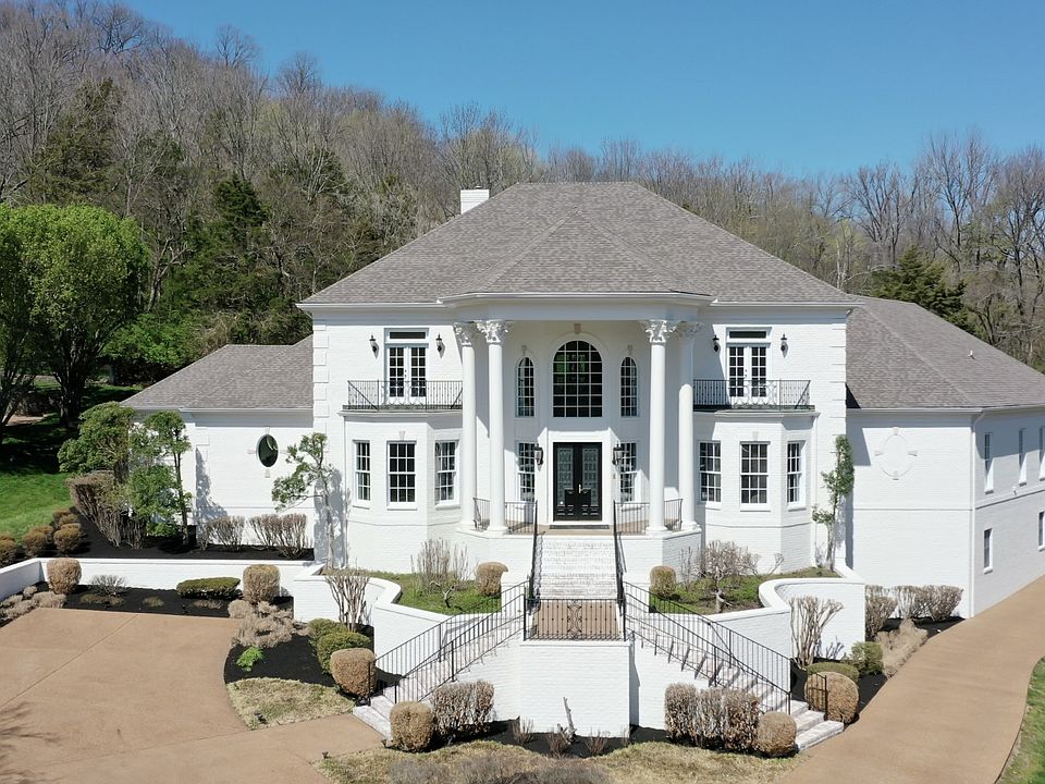 17 Castlewood Ct, Nashville, TN 37215 MLS 2540867 Zillow