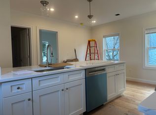 31 Sackville St APT 2, Charlestown, MA 02129