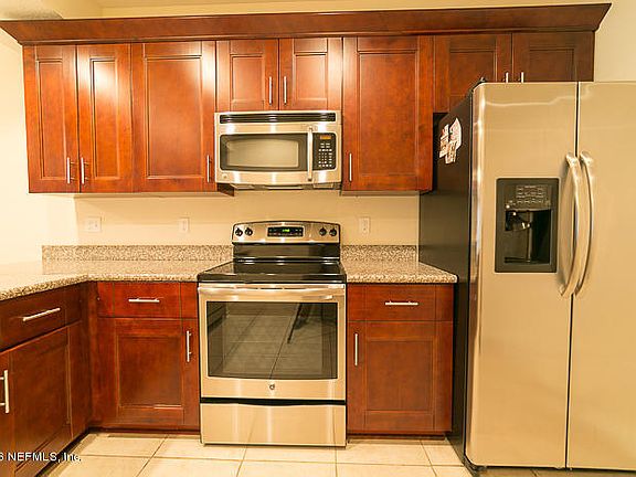 5th image of 11332 Estancia Villa Cir #704