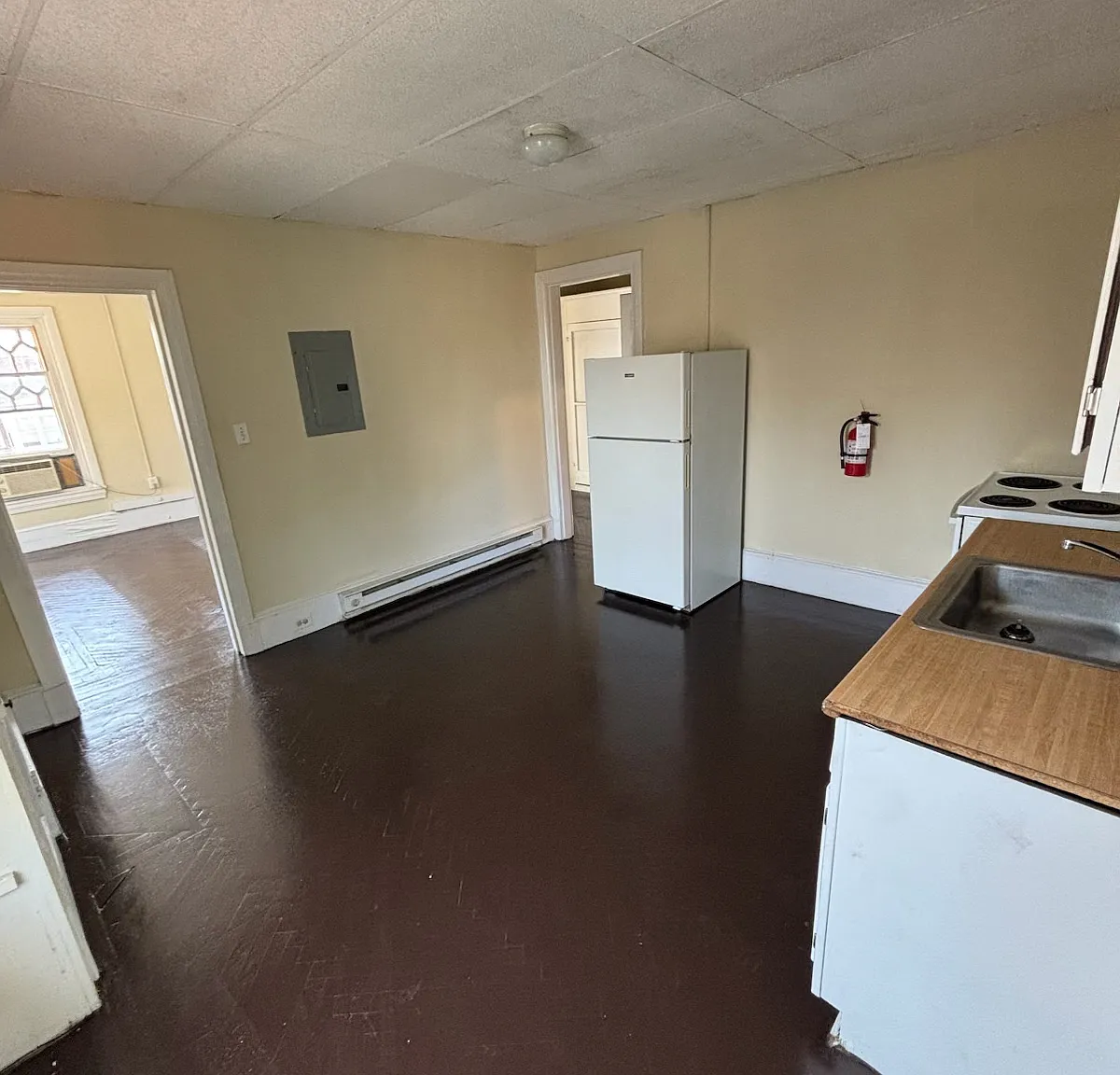 1 bed, 450 sqft, $1,150 — Photo 4