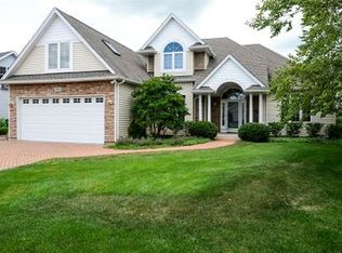 858 Conley Dr, Elburn, IL 60119