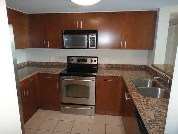 5th image of 60 NW 37th Ave APT 1108