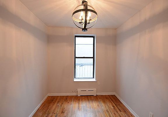 5th image of 786 Saint Johns Pl APT 2B