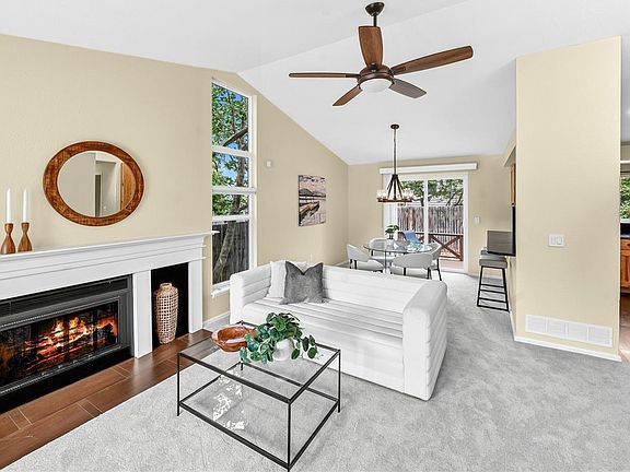 5th image of 345 Tyler Avenue