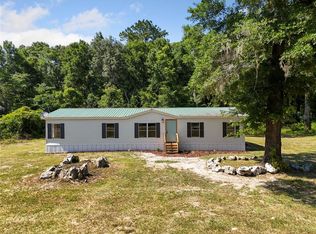 417 SE Robin Hood Pl, High Springs, FL 32643