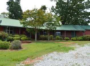 1100 Peach Orchard Rd, Ashland, AL 36251