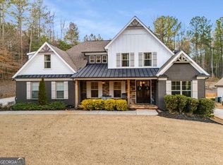 811 Walnut River Trl, Hoschton, GA 30548