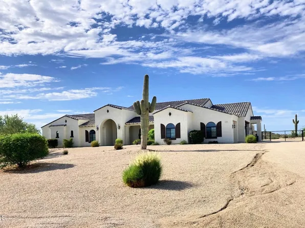2499 W Magma Road, San Tan Valley, AZ 85144