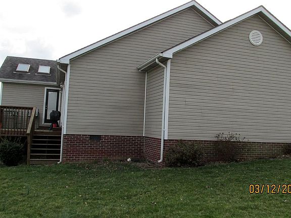 3rd image of 703 Candlewood Ct